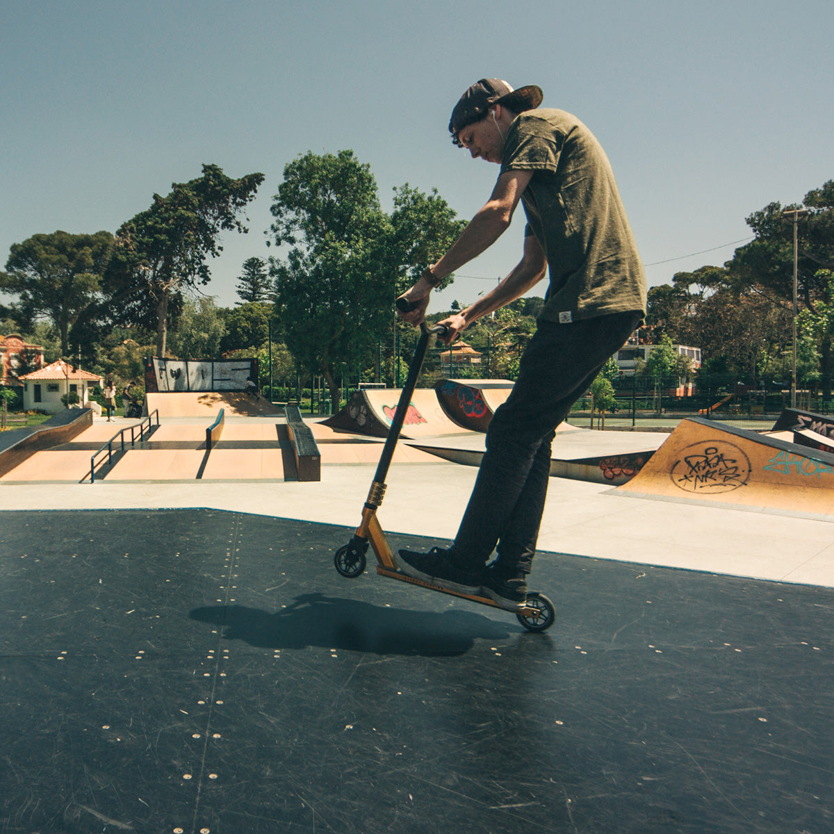 Ripper Bloody Machine – Street Surfing